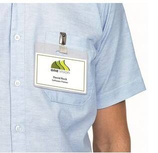 Étiquettes badges HERMA 9010 Blanc, en textile Rectangulaires 75 x 40 mm 25 feuilles de 12 étiquettes 9010