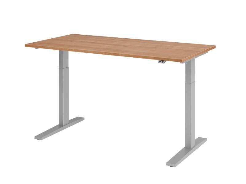 Bureau assis-debout Hammerbacher VXMKA Hauteur ajustable électriquement Noyer C-Pied 1600 (L) x 800 (P) x 1200 (H) mm Acier, Aggloméré
