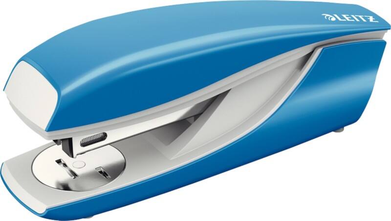 Leitz NeXXt Nietmachine 5502 Halve strip 30 Vellen Lichtblauw 24/6, 26/6 Metaal