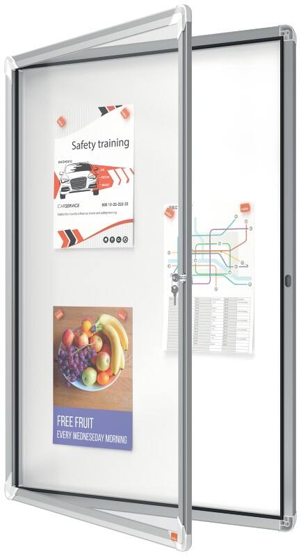 Nobo Premium Plus Magnetische Afsluitbare Binnenvitrine 1902560 Muurbevestiging Aluminium Frame Scharnierdeur van veiligheidsglas 9xA4 Wit 709 x 970 mm